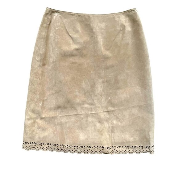 Real Clothes Saks Fifth Avenue Suede Leather Pencil Skirt Women  2 Tan beige - Picture 1 of 9